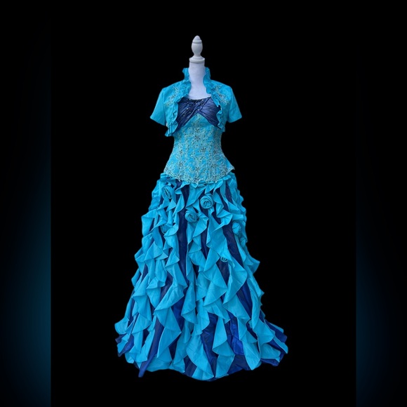 Princess Quinceañera Gown – Elegant Two-Piece Ball Gown with Jacket, Size 8 - Picture 1 of 13